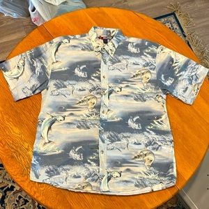 Reel Legends short sleeve, button up shirt, men’s XL, blue, fish, looks new!